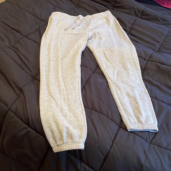 ❕gray sweatpants❕ - Picture 7 of 9